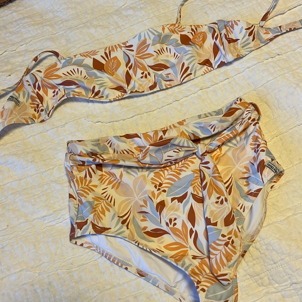 Rhythm swimsuit set!